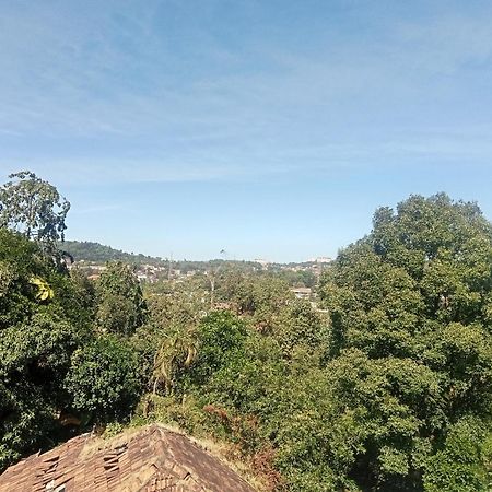 Eshwarkrupa Homestay Madikeri Εξωτερικό φωτογραφία