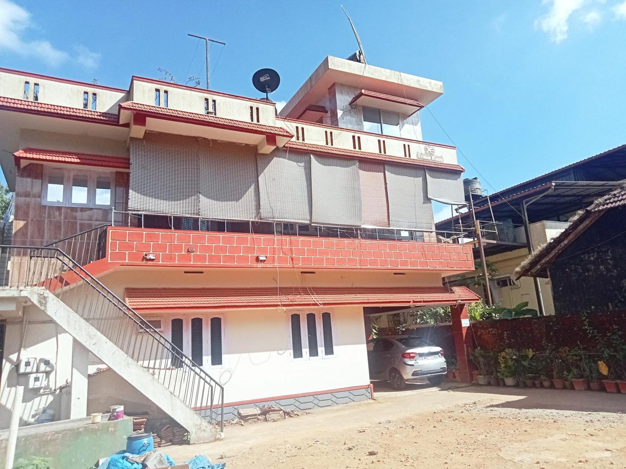 Eshwarkrupa Homestay Madikeri Εξωτερικό φωτογραφία
