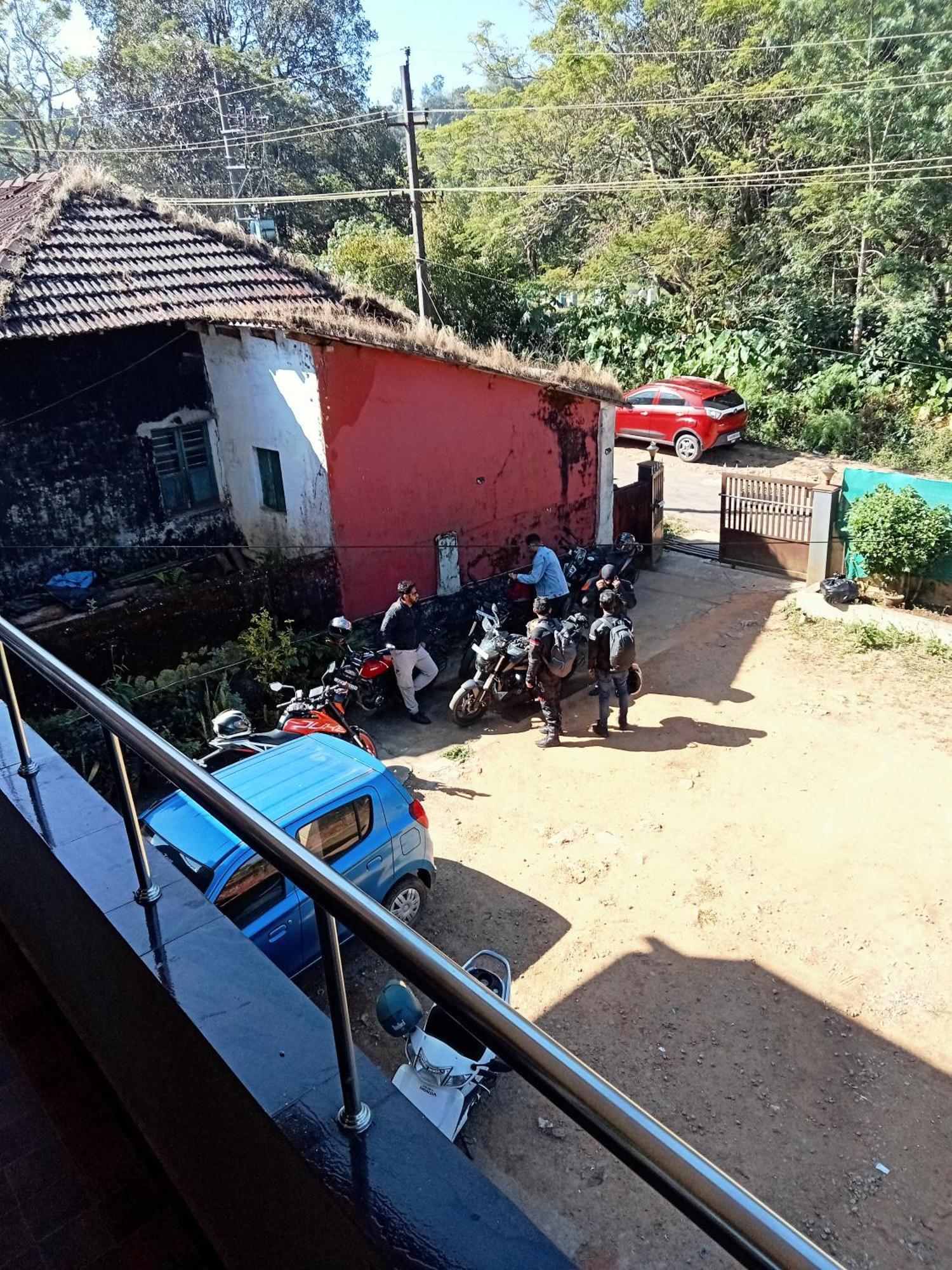 Eshwarkrupa Homestay Madikeri Εξωτερικό φωτογραφία