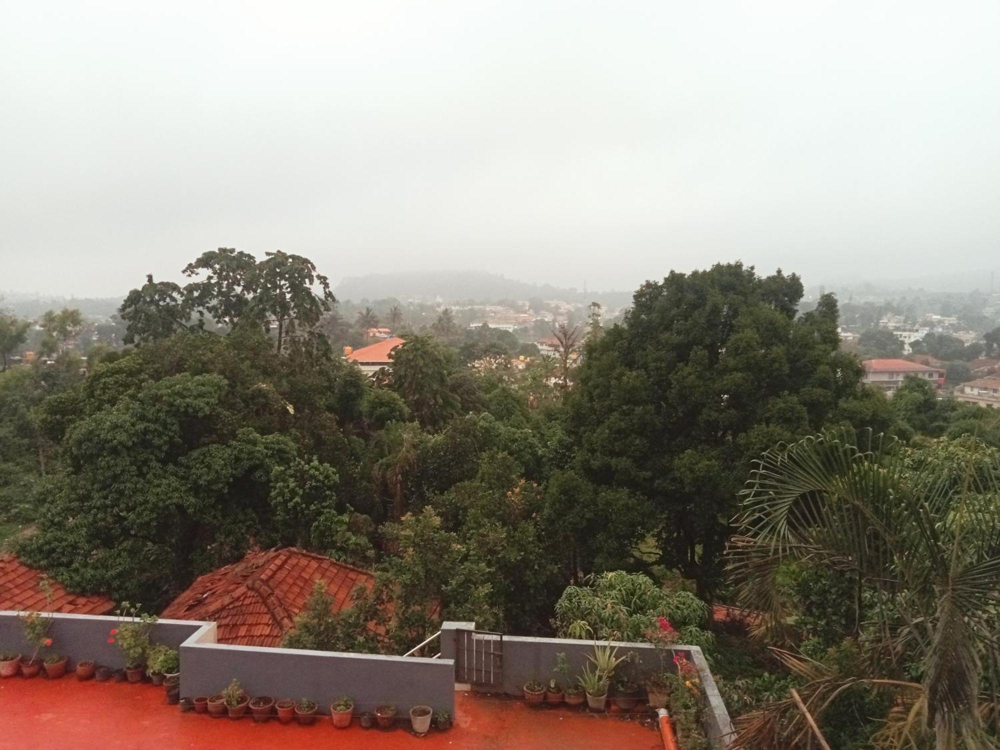 Eshwarkrupa Homestay Madikeri Εξωτερικό φωτογραφία